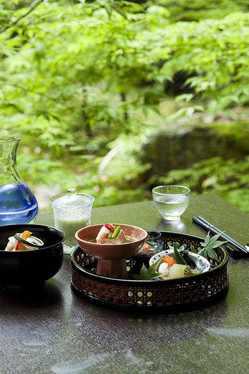 Hotel Kasenkyo Izutsuya Shin'onsen Exterior foto